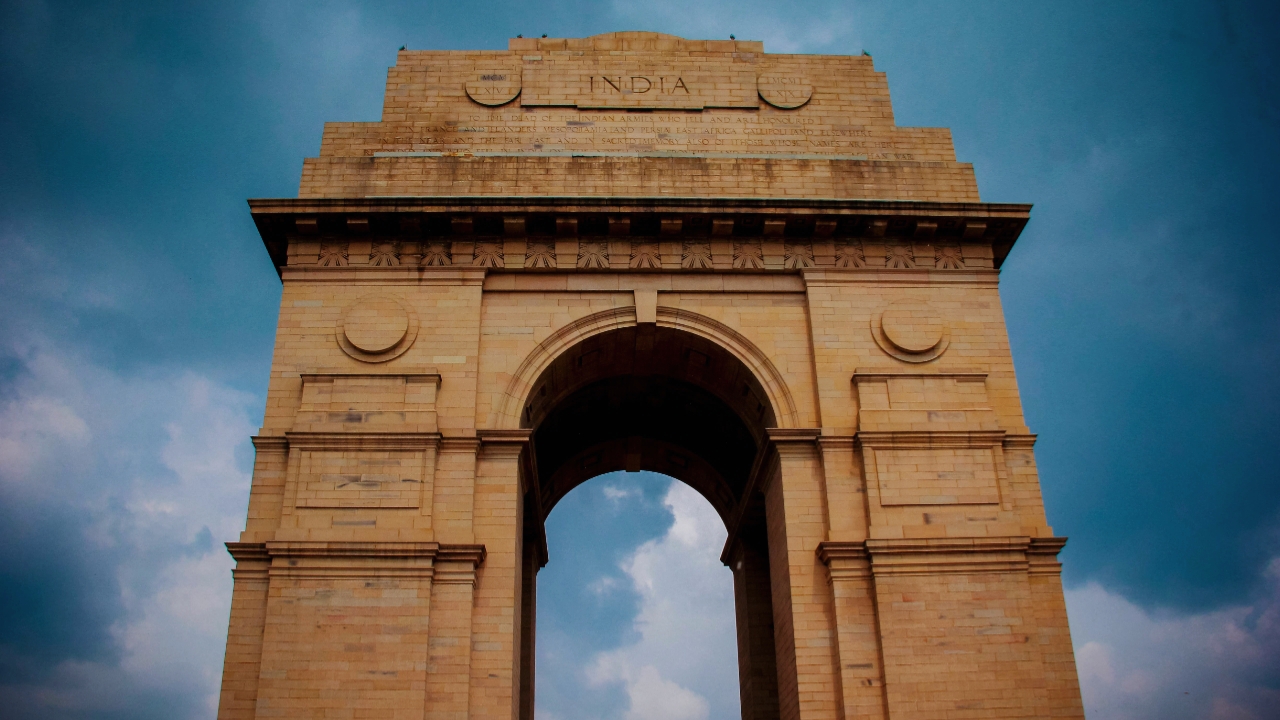 Top 10 Delhi Tourist place, India Gate