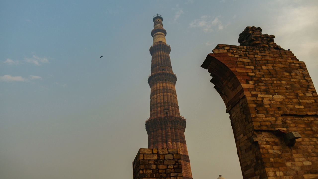 Top 10 Delhi Tourist place, Qutub Minar