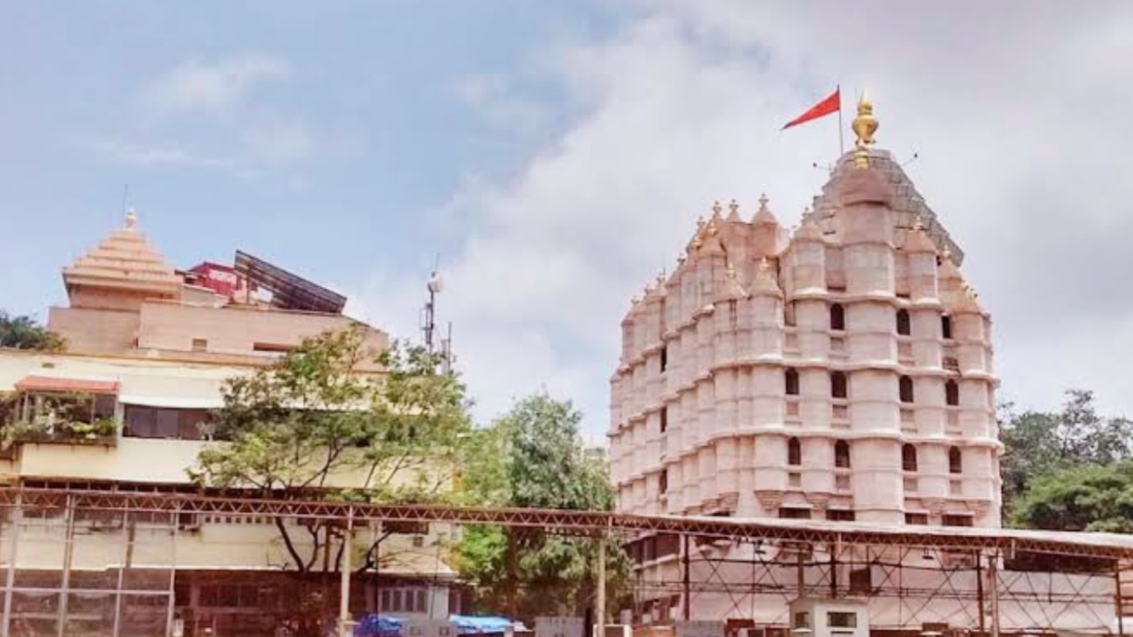 Siddhivinayak temple Mumbai, Siddhivinayak temple Mumbai in Hindi