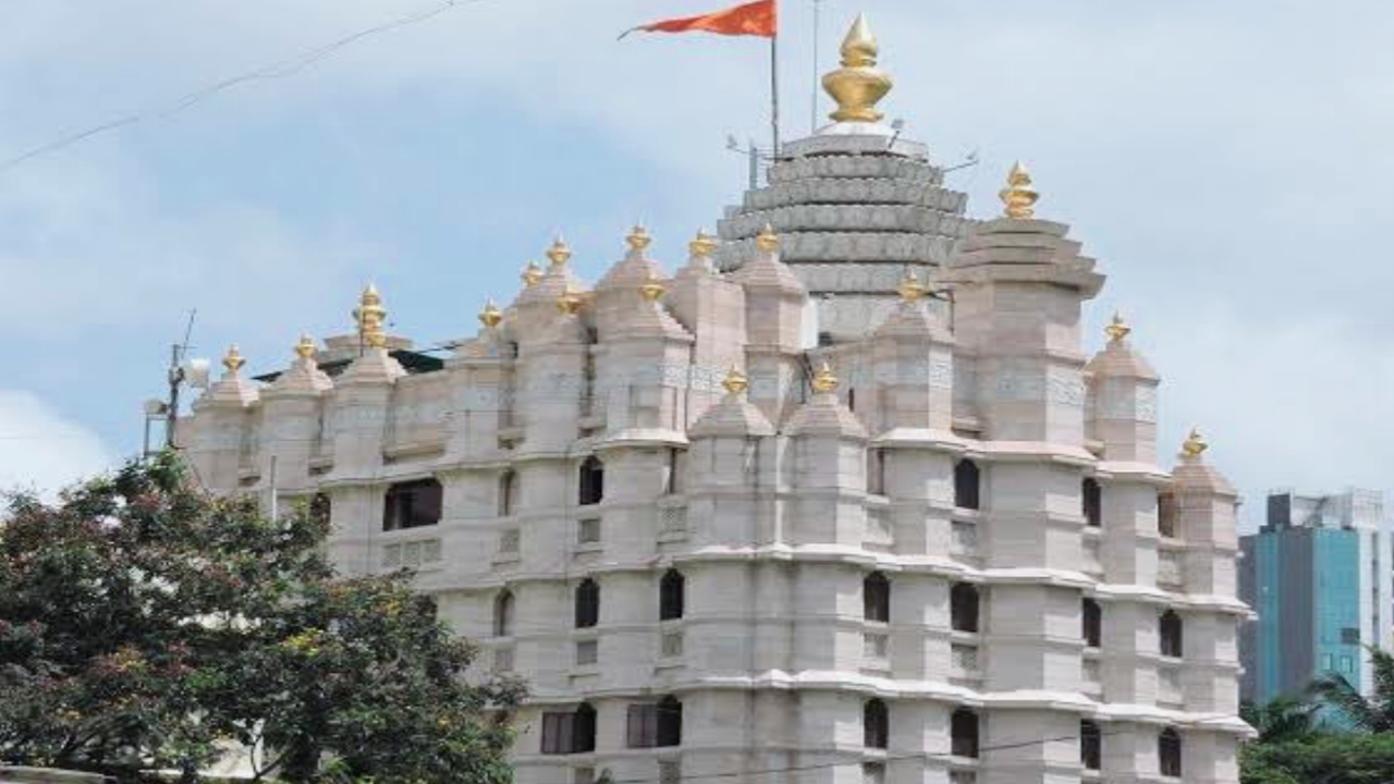 Siddhivinayak temple Mumbai, Siddhivinayak temple Mumbai in Hindi