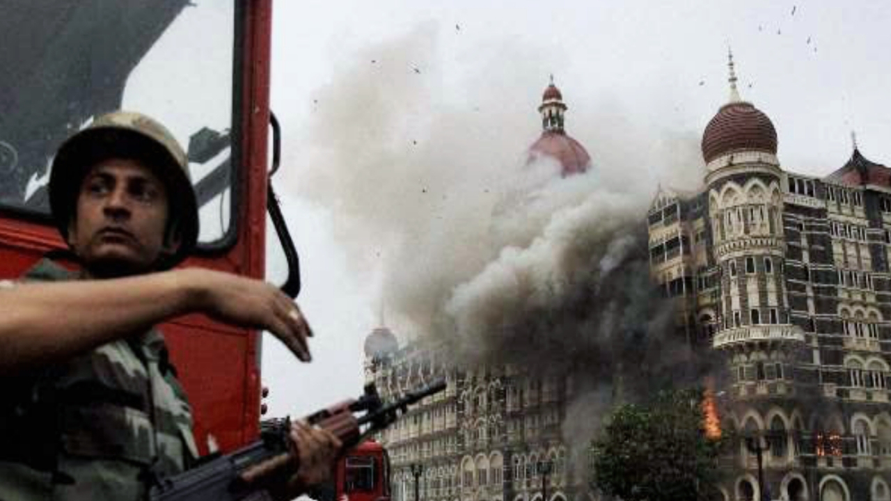 Taj Mahal palace Hotel Attack, Taj Mahal palace Hotel Attack in Hindi