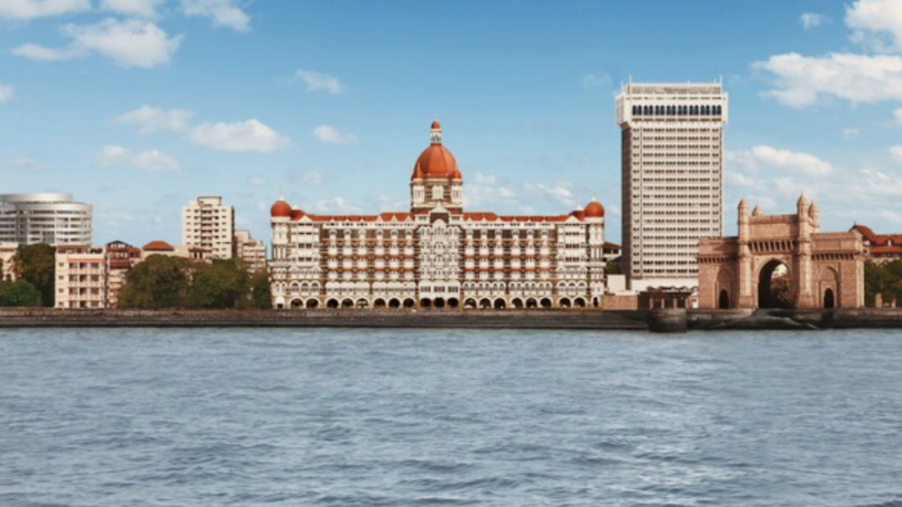 Taj Mahal palace Hotel, Taj Mahal palace Hotel in Hindi