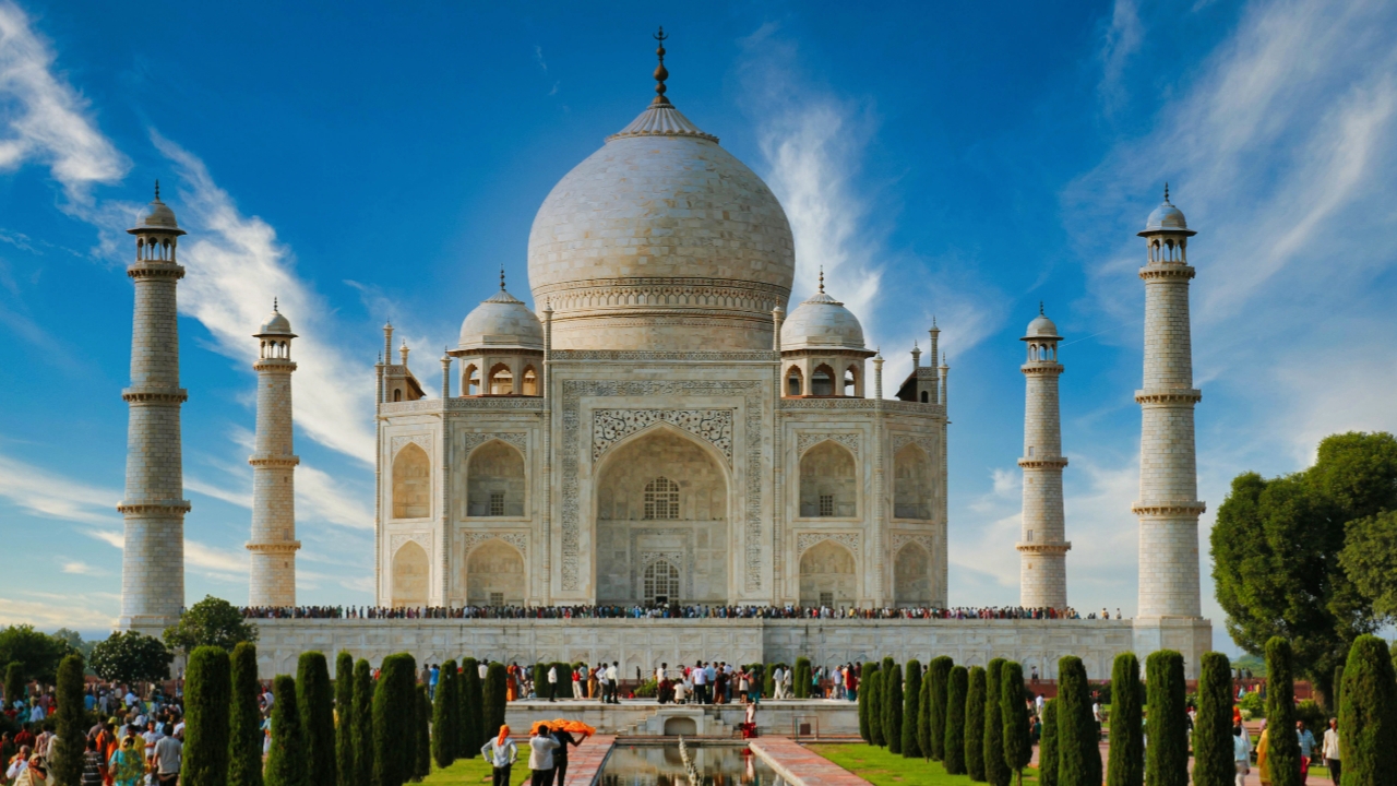 Indian Tourist places in Hindi, taj Mahal