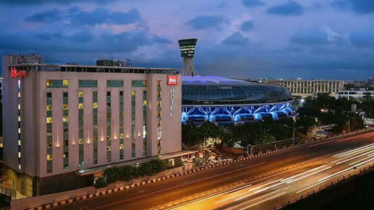 3 Star Hotel near Airport Mumbai, 3 Star Hotel near Airport Mumbai in Hindi