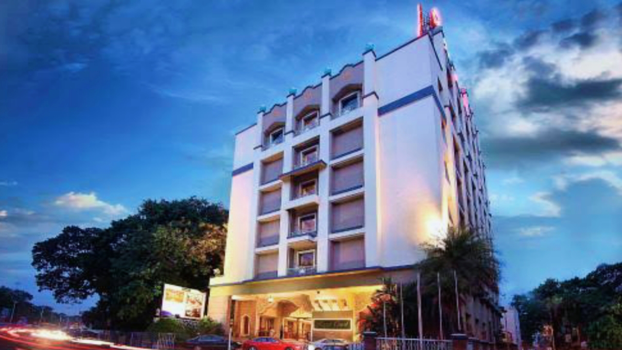 Hotels near Madurai Meenakshi Temple, Hotels near Madurai Meenakshi Temple in Hindi