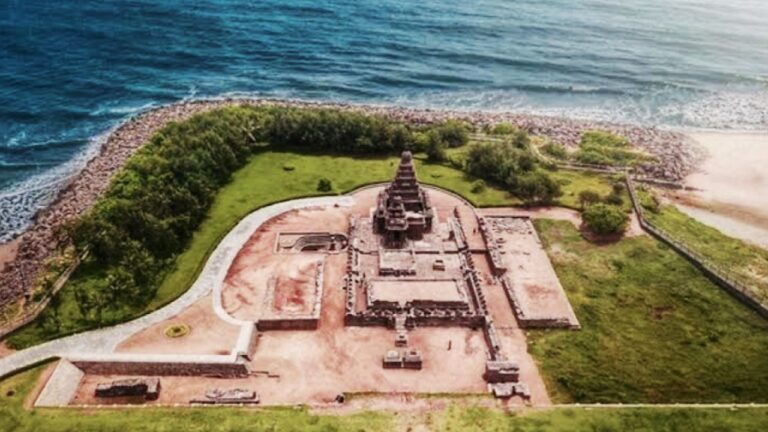 Mahabalipuram Beach, Mahabalipuram Beach in Hindi