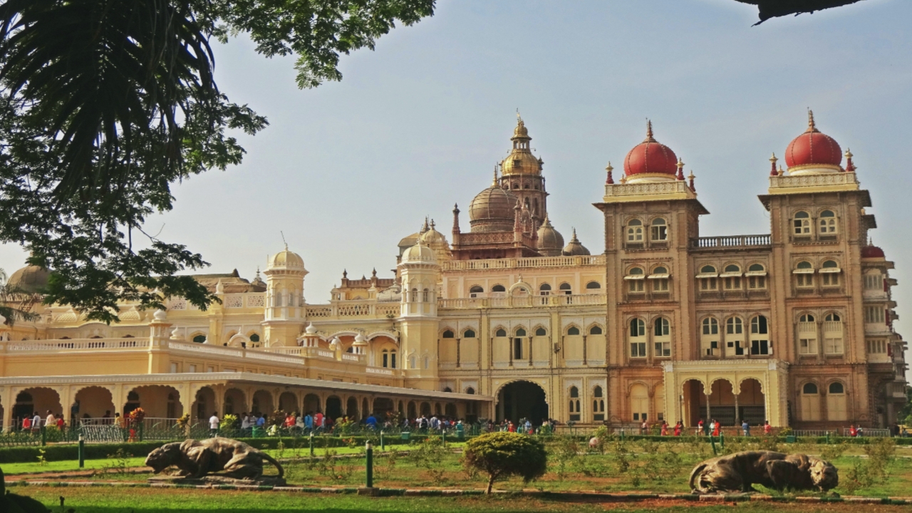 Mysore Palace, Mysore Palace in Hindi