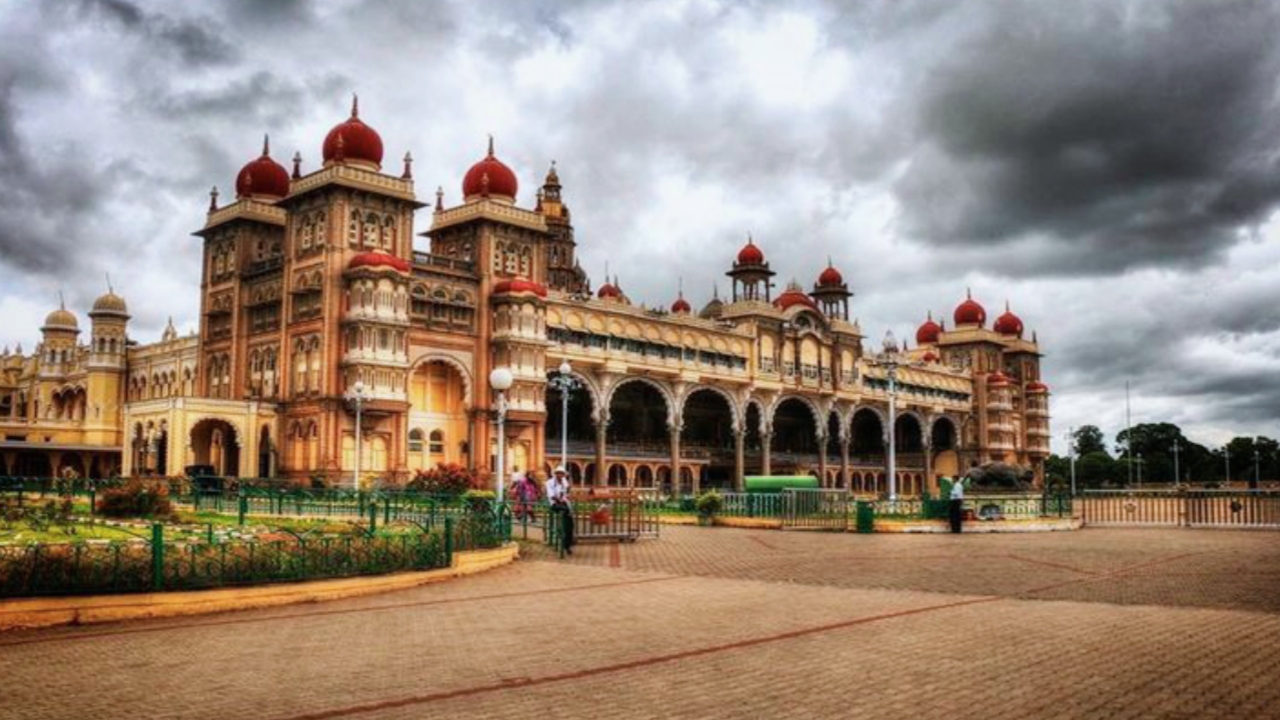 Rooms in Mysore Palace, Rooms in Mysore Palace in Hindi